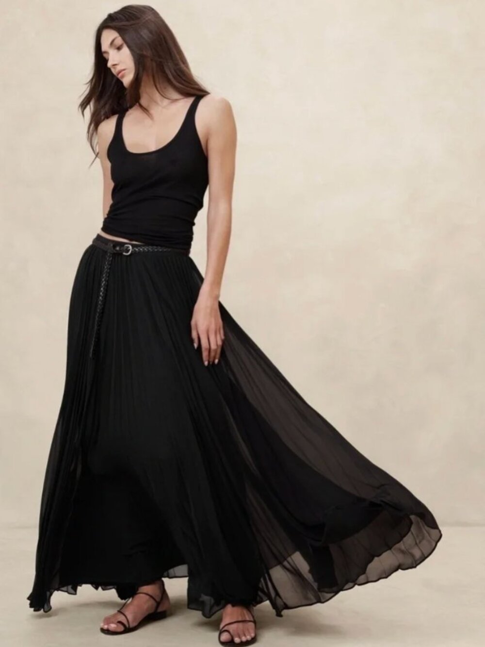 Banana Republic "Malia" Black Soft Satin Pleated Maxi Skirt - Size 12 - Like New - Picture 7 of 9